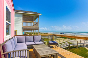 Beachfront Cottage with Boardwalk in Freeport